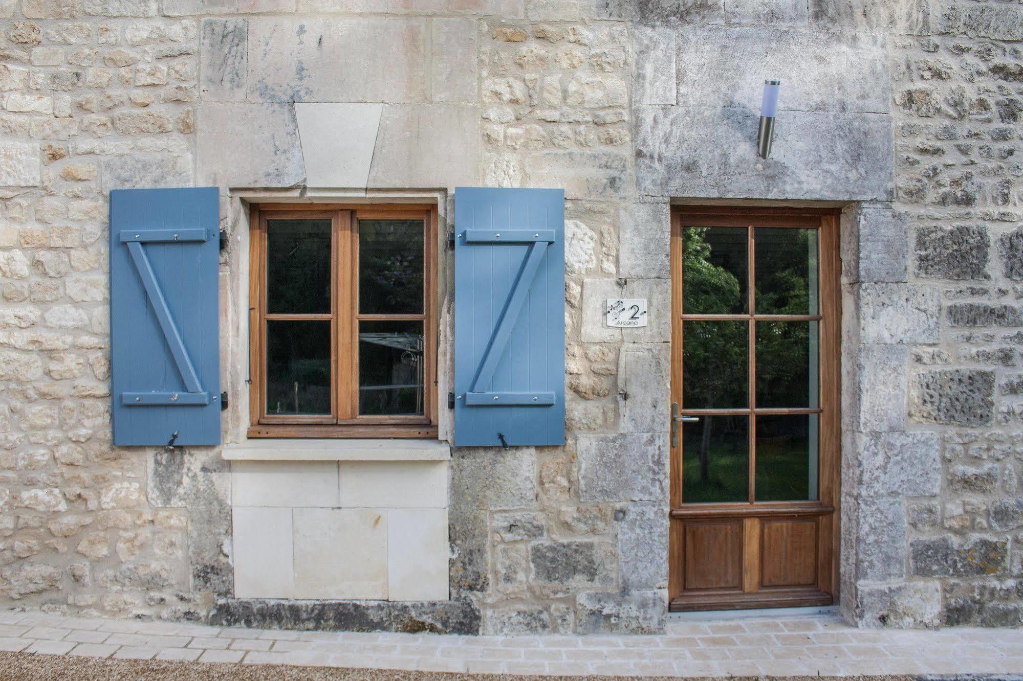 Petit Moulin De Veillard Villa Bourg-Charente ภายนอก รูปภาพ